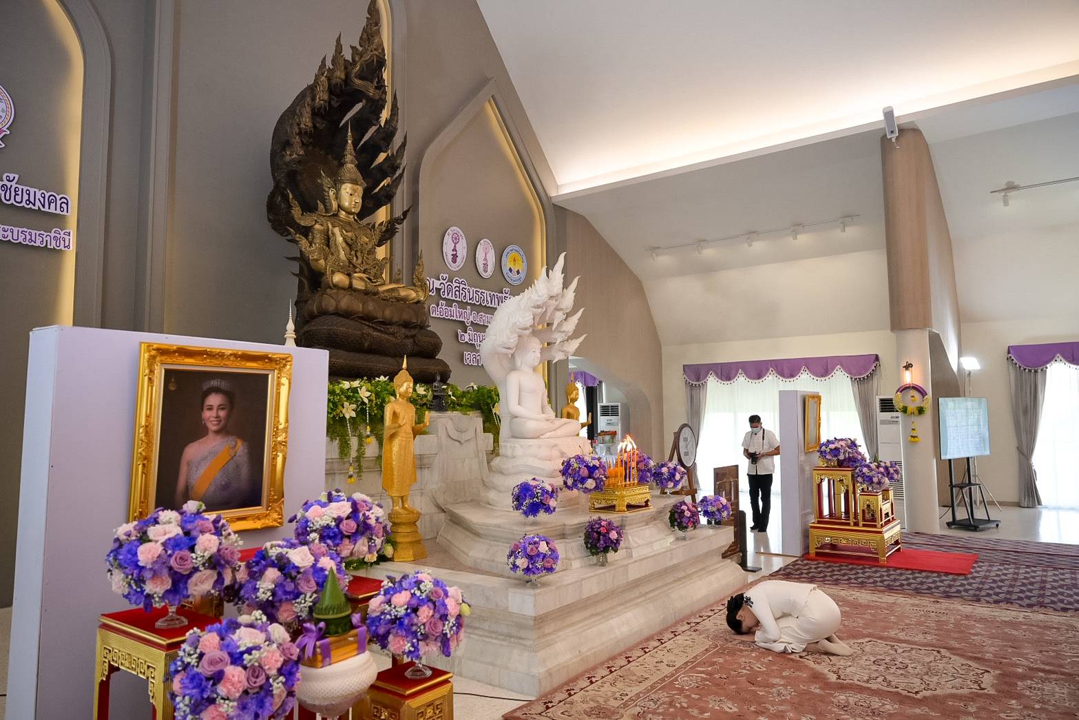 title - ส.ป.ก.นครปฐม  เข้าร่วมพิธีเจริญพระพุทธมนต์ เฉลิมพระเกียรติถวายพระพรชัยมงคลแด่ สมเด็จพระนางเจ้าสุทิดา พัชรสุธาพิมลลักษณ พระบรมราชินี เนื่องในวโรกาสวันเฉลิมพระชนมพรรษา 3 มิถุนายน 2569
